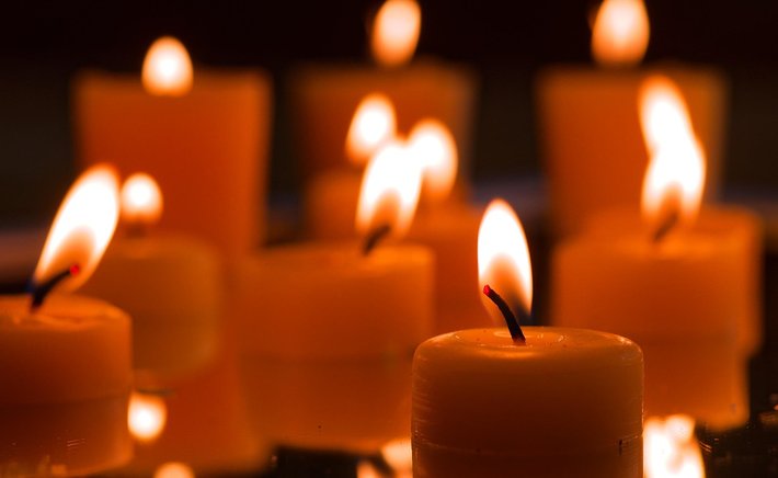 Why Tallow Candles Burn Longer (and How to Make Yours Last)